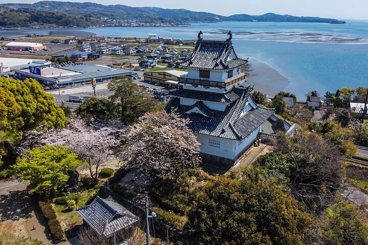 Kimono Walk and Tea ceremooy and sake in Historic Kitsuki Castle — photo 17