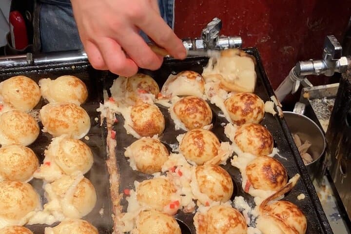 Osaka All Inclusive Food Tour Local Eats and Backstreets — photo 2