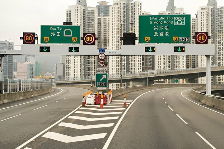 Tokyo To Osaka or Kyoto Private Luxury Car Transfer — photo 6