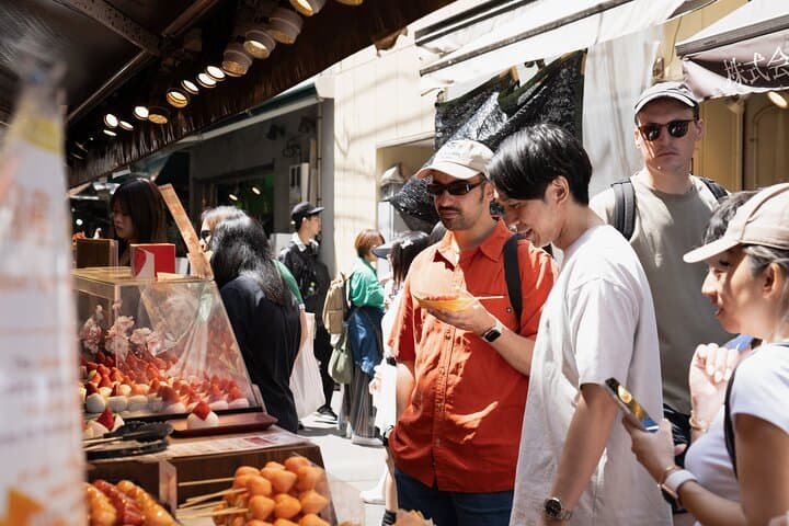 For First Time Visitor：Tsukiji Food Tour with Tokyo Travel Advice — photo 12