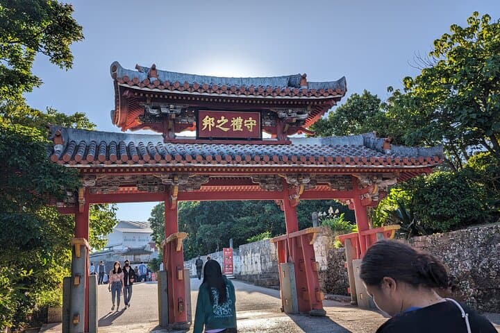 Half Day Naha City Historical Bike Tour — photo 2