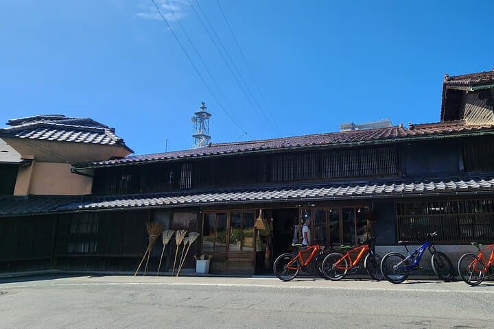 Morioka City Cycle with local guide: Temples, Treats & Townscapes — photo 5