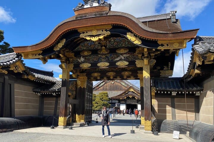 From Osaka to Kyoto for a Day of Culture and History — photo 15