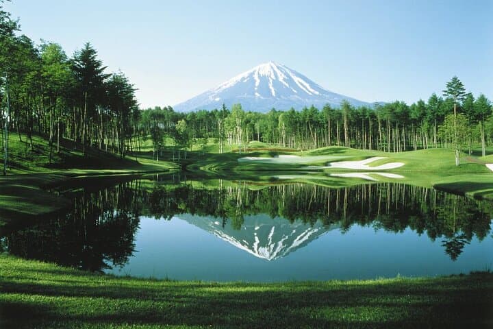 Mt Fuji Private Golf Trip with English guide from Tokyo. — photo 1