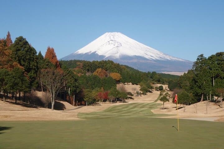 Mt Fuji Private Golf Trip with English guide from Tokyo. — photo 5