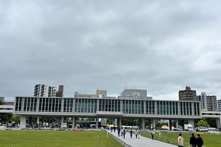 History of Hiroshima Group Walking Tour — photo 8