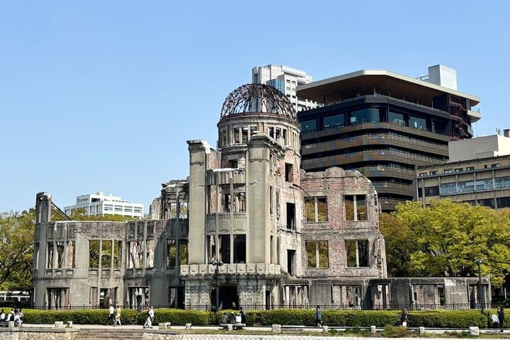 Hiroshima History and Evening Walk — photo 6