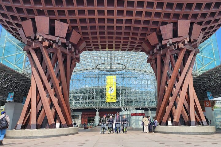 Kanazawa Full day E-Bike Tour