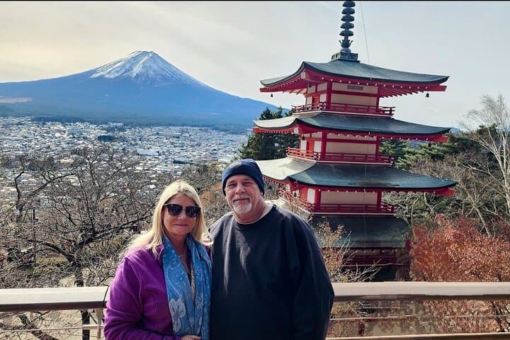 Mt Fuji Tour with Japanese Local Guide on Private Car from Tokyo — photo 9