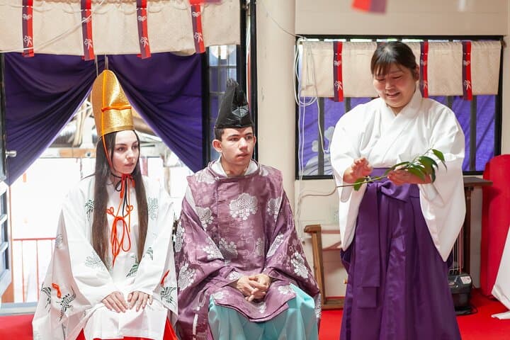 Experience Being a Shinto Priest or Shrine Maiden at NAGOYA — photo 7