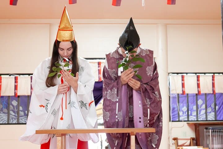 Experience Being a Shinto Priest or Shrine Maiden at NAGOYA — photo 8