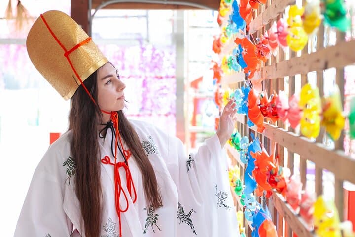 Experience Being a Shinto Priest or Shrine Maiden at NAGOYA — photo 6