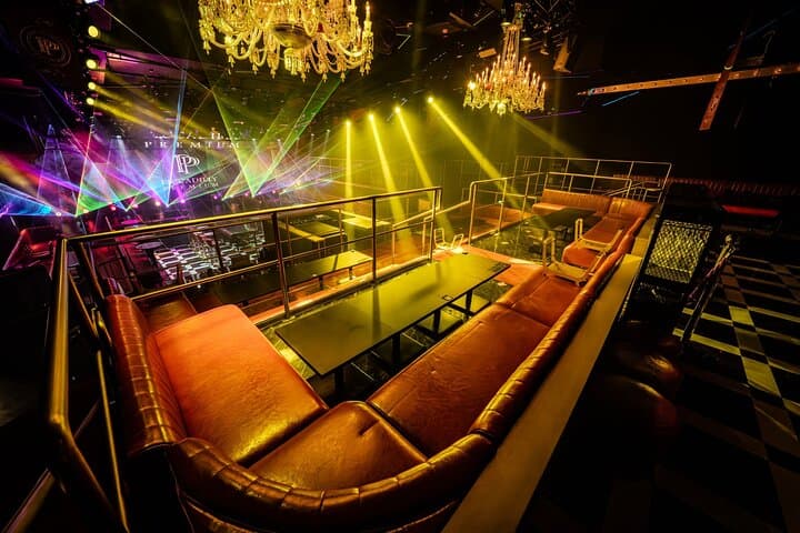 Osaka Umeda: PICCADILLY LIVE SHOW & NIGHTCLUB & VIP Plan — photo 3
