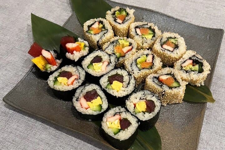Let's make Roll sushi and Tempura at a local Tokyo home！ — photo 1
