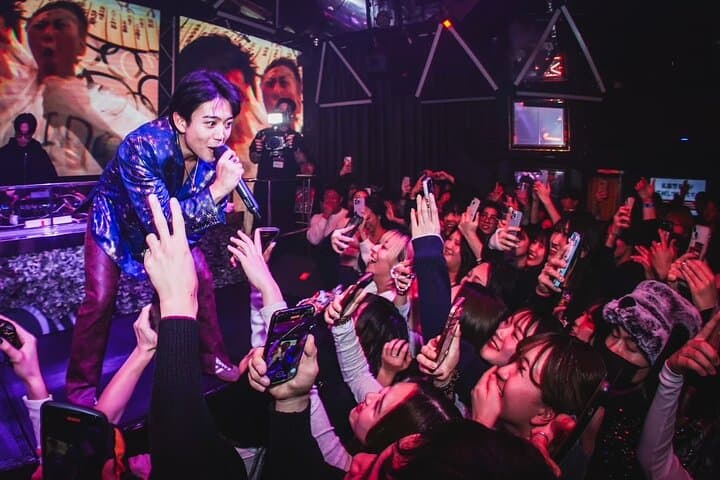 Osaka Umeda: OWL Nightclub Admission Ticket (For Foreign) — photo 5