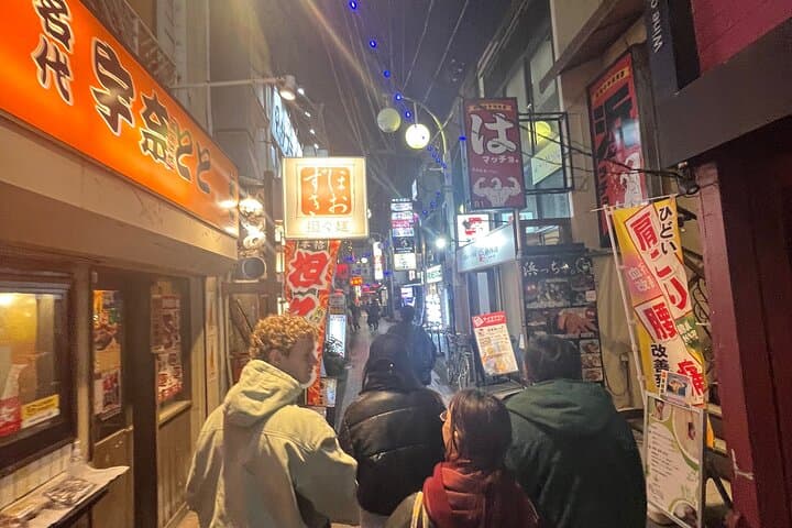Solo Travelers Unite in Tokyo — photo 5