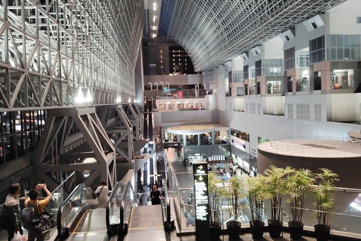 Kyoto: Station and Tower Night Tour with Light Show — photo 10