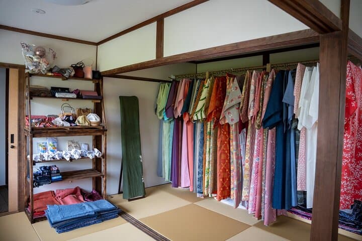 3 Hour Kimono Experience in Tokushima Historic District — photo 3