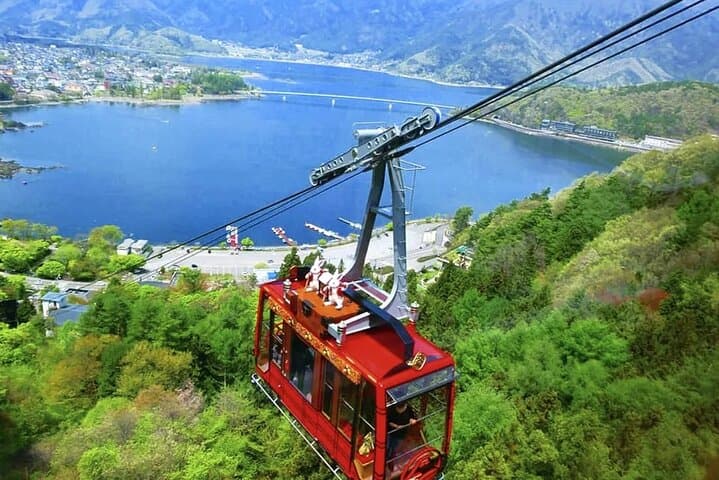 Mt Fuji Tour to Oshino, Kawaguchiko Cable Car & Matcha Experience — photo 11