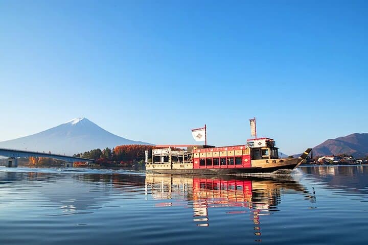 Mt Fuji Tour to Oshino, Kawaguchiko Cable Car & Matcha Experience — photo 5