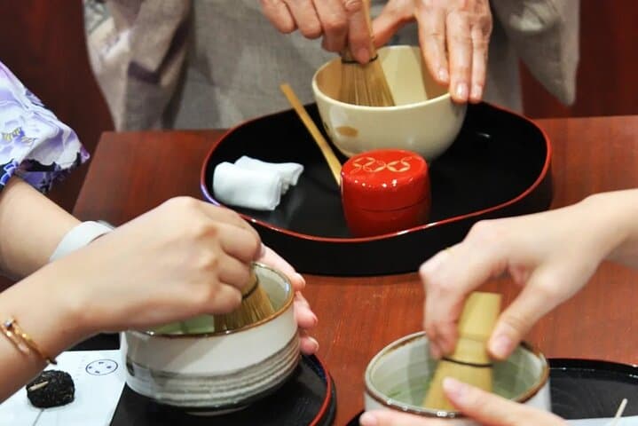 Mt Fuji Tour to Oshino, Kawaguchiko Cable Car & Matcha Experience — photo 10