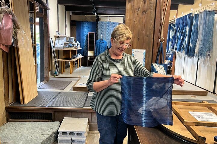 Tokushima Cycling Tour to Riverside Town and Indigo Dyeing