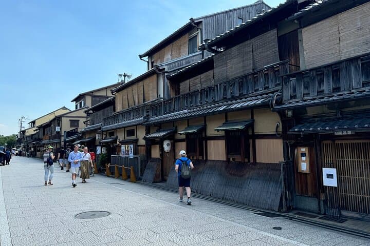 Kyoto: Zen and Art at Tranquil Kennin-ji Temple — photo 5