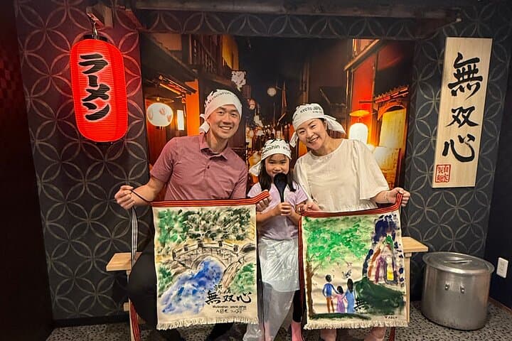 Kyoto: Paint Your Own Ramen Bowl & Michelin Ramen Class — photo 3