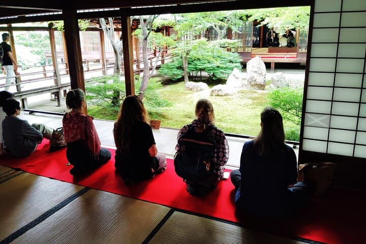 Kyoto: Zen and Art at Tranquil Kennin-ji Temple — photo 2