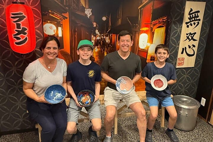 Kyoto: Paint Your Own Ramen Bowl & Michelin Ramen Class — photo 12