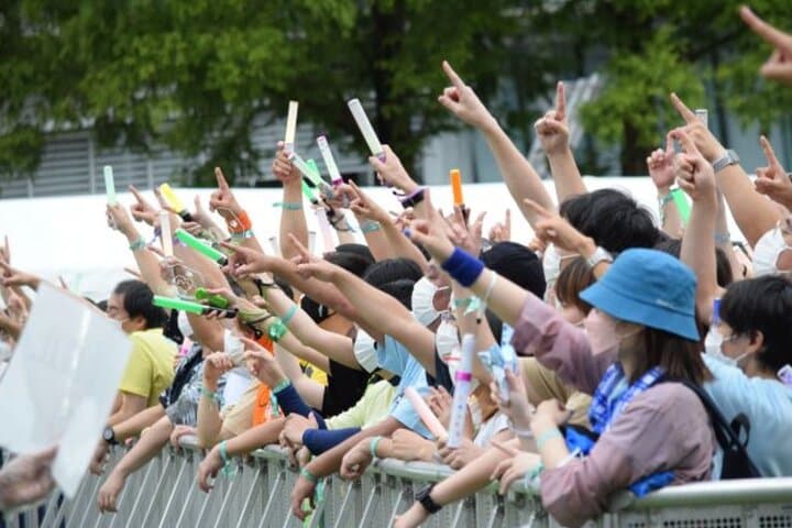 Tokyo Underground Idol Experience: Live Show & Cheki Photo — photo 2