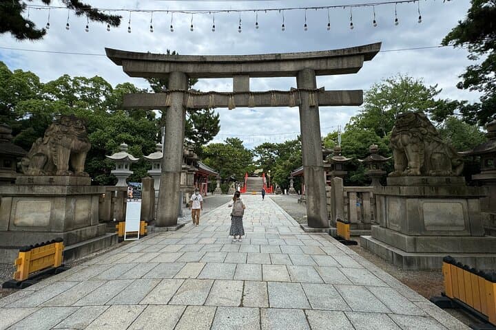 Osaka’s Hidden Gem: Sumiyoshi Taisha Shrine Tour in 90 Minutes — photo 7