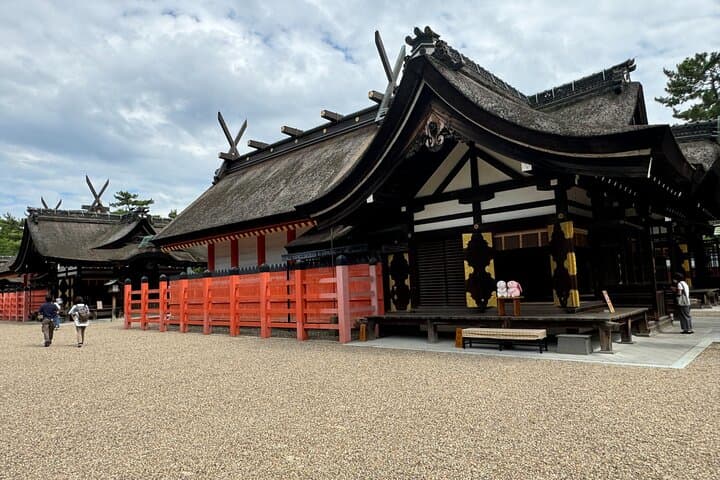 Osaka’s Hidden Gem: Sumiyoshi Taisha Shrine Tour in 90 Minutes — photo 5