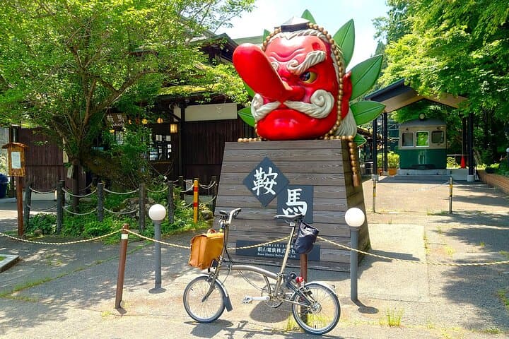 Kyoto: Kurama Hike & Kamo River Slow Cycling Tour — photo 8