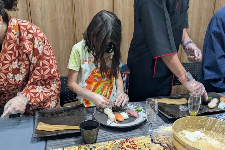 Sushi Making Experience Luxury Course in Kyoto — photo 16