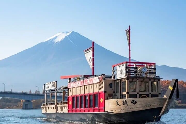 Mt. Fuji Panoramic Ropeway, Oshino Hakkai & Sightseeing Day Tour — photo 9