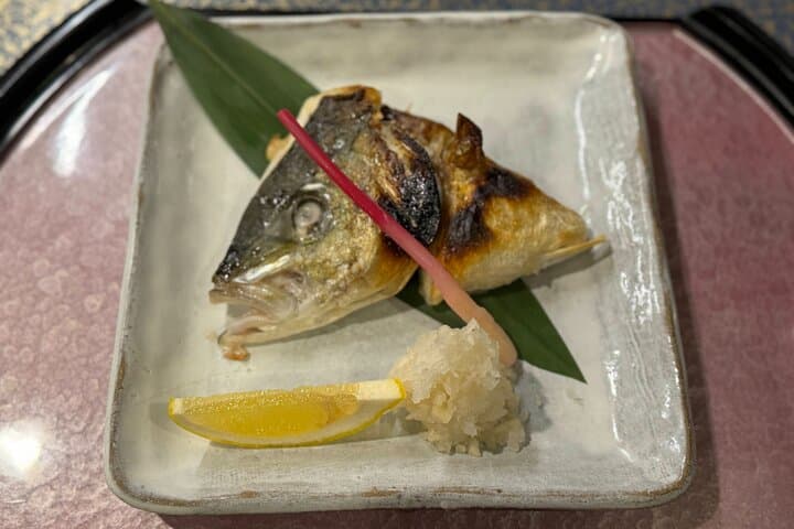 Takayama: Private Night Walking Tour with Dinner — photo 17