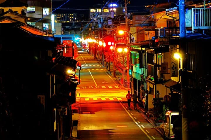 Takayama: Private Night Walking Tour with Dinner — photo 18