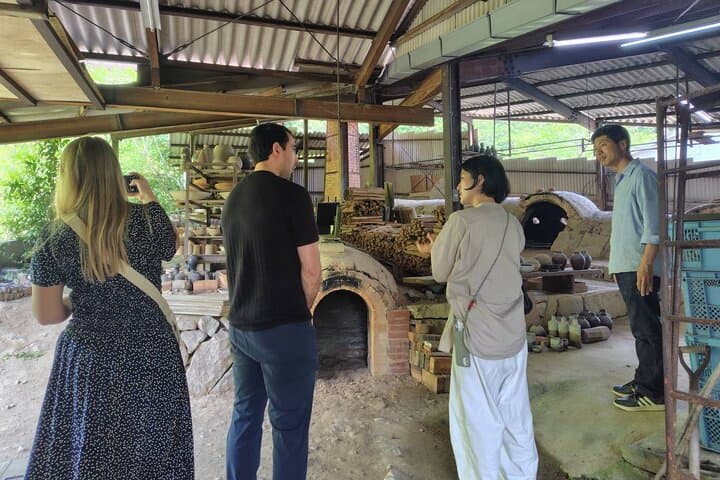 "Tamba-yaki" Ancient Kilns Guided Tour by Local Pottery Artist — photo 3