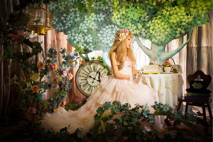 Photo shoot plans with your choice of outfits — photo 5