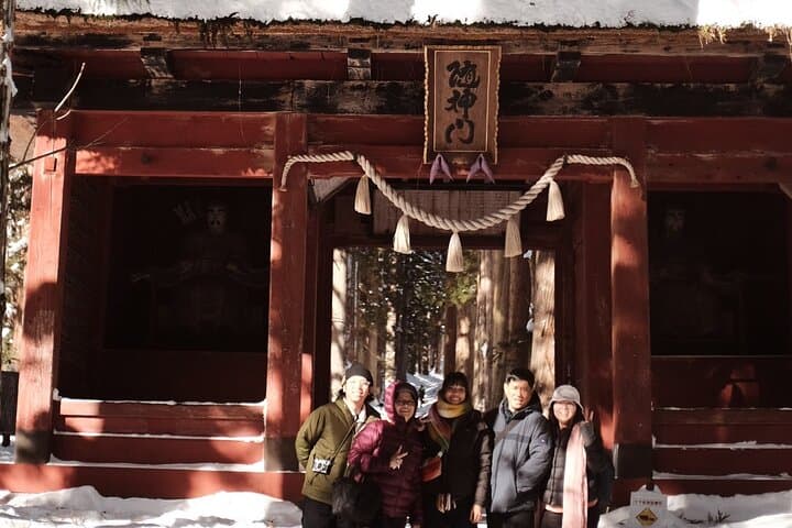 Jigokudani Snow Monkey and Togakushi Shrine Private Tour — photo 11
