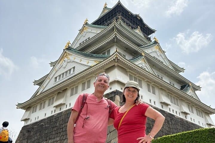 5-Hour Osaka Bike Tour to the Neighborhood of Osaka Castle — photo 7