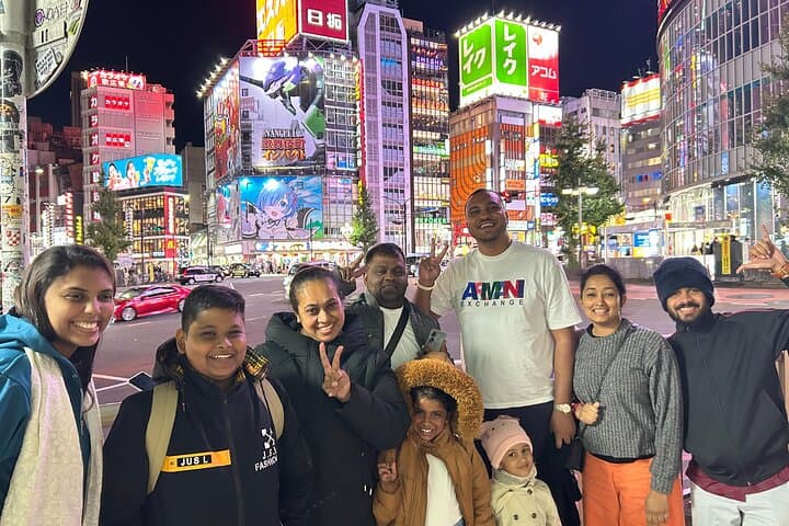 Christmas Magic in Tokyo! Private & Family-Friendly Walking Tour — photo 6