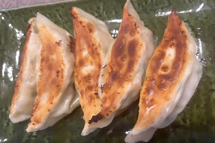 Let's make ramen and gyoza at a local Tokyo home！ — photo 7