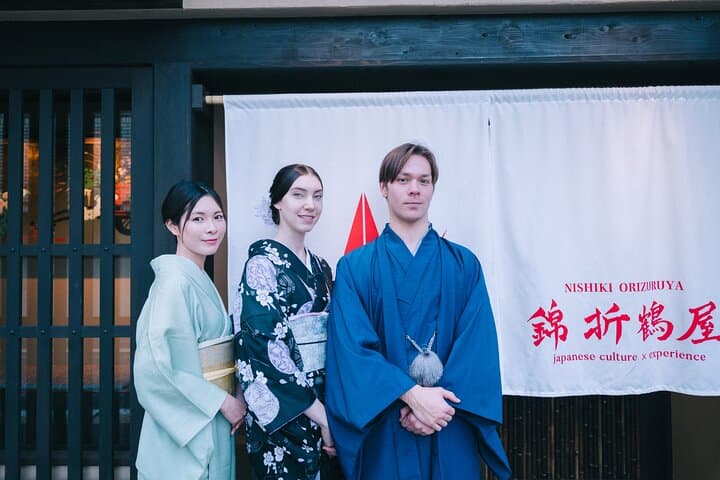 Elegant Tea Ceremony While Wearing Kimono Experience in Kyoto — photo 5
