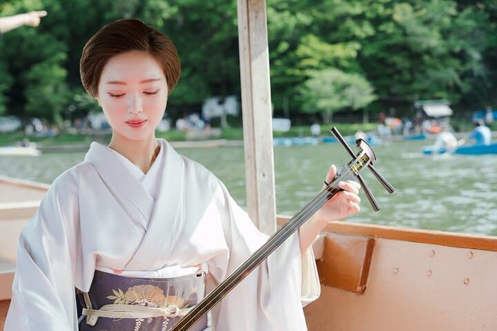 Kyoto Private boat cruise with traditional music& Geisha culture — photo 2