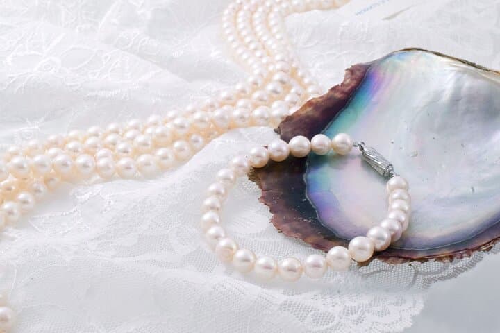 Create Your Own Akoya Pearl Bracelet in Kyoto — photo 2