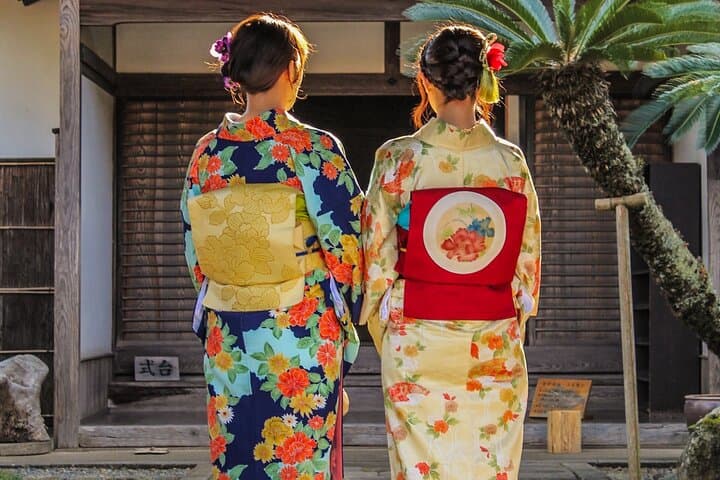 Kimono Walk and Tea ceremooy and sake in Historic Kitsuki Castle — photo 10