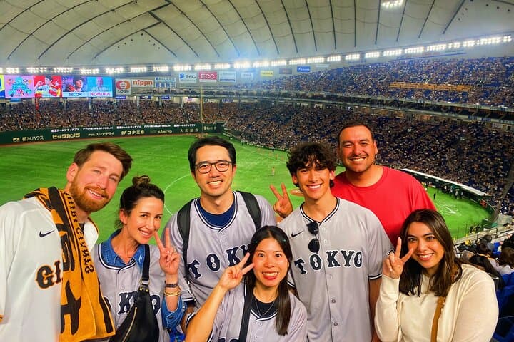 Tokyo: Soccer/Football Match with a Local Fan(with TICKET) — photo 2