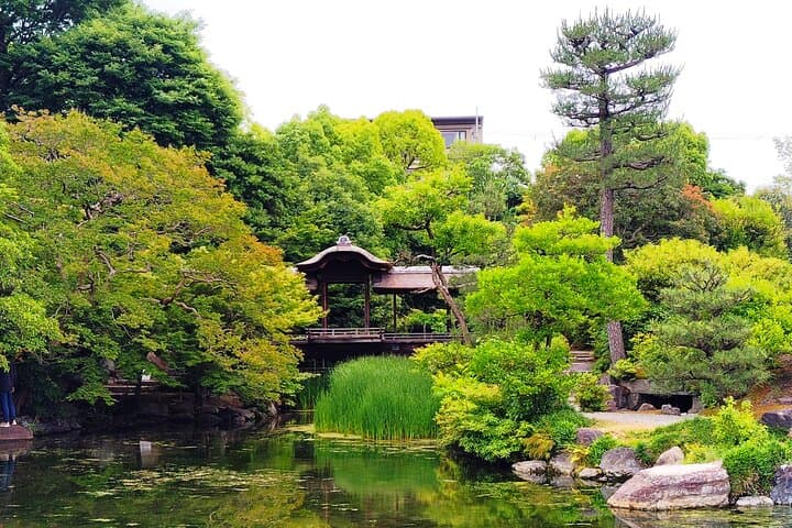 Kyoto: Higashi Honganji Temple & Garden Walk from Kyoto Station — photo 5